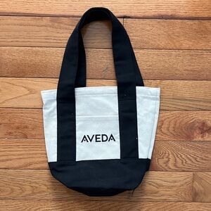 NWOT Aveda Canvas Tote Bag with Black Straps